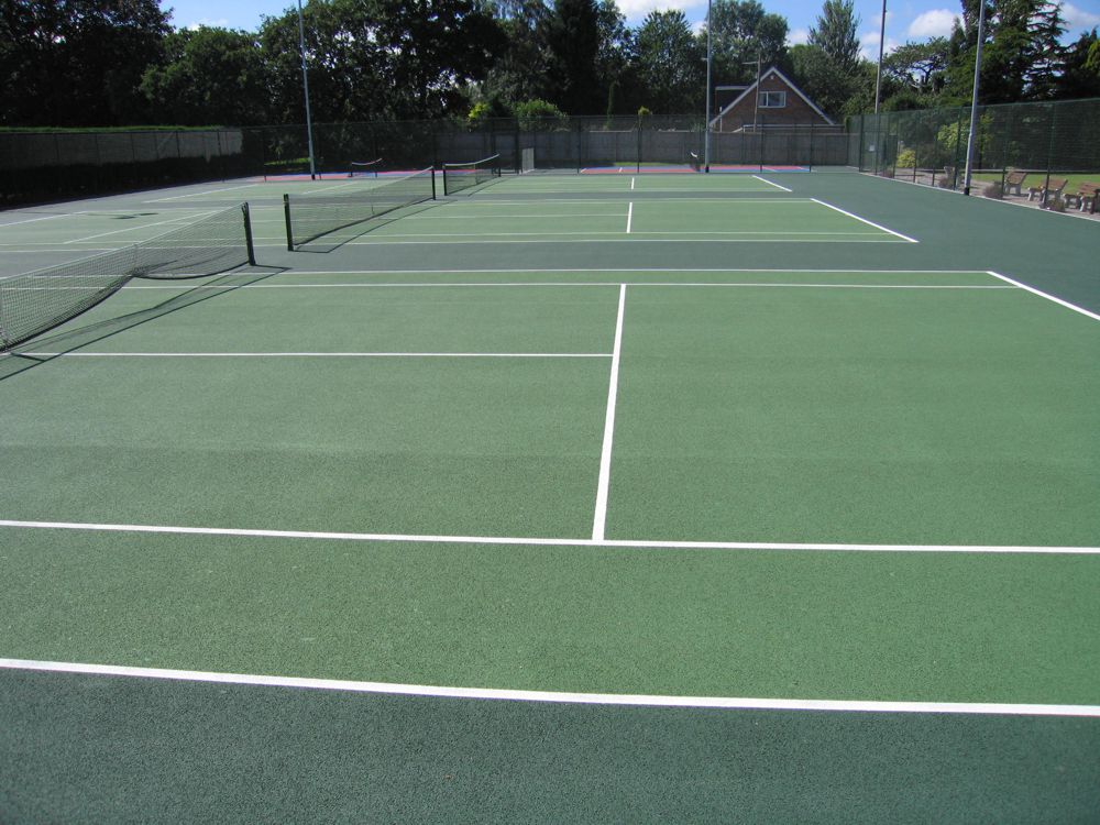 Placourt porous macadam tennis courts in two-tone green